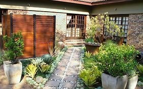 White River Country Estate Self Catering Apartment